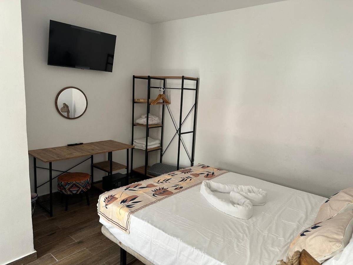 Vilador Beach Hotel マズノウ エクステリア 写真