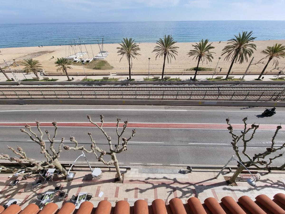 Vilador Beach Hotel マズノウ エクステリア 写真