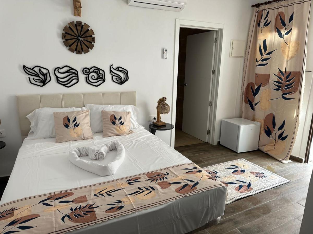 Vilador Beach Hotel マズノウ エクステリア 写真